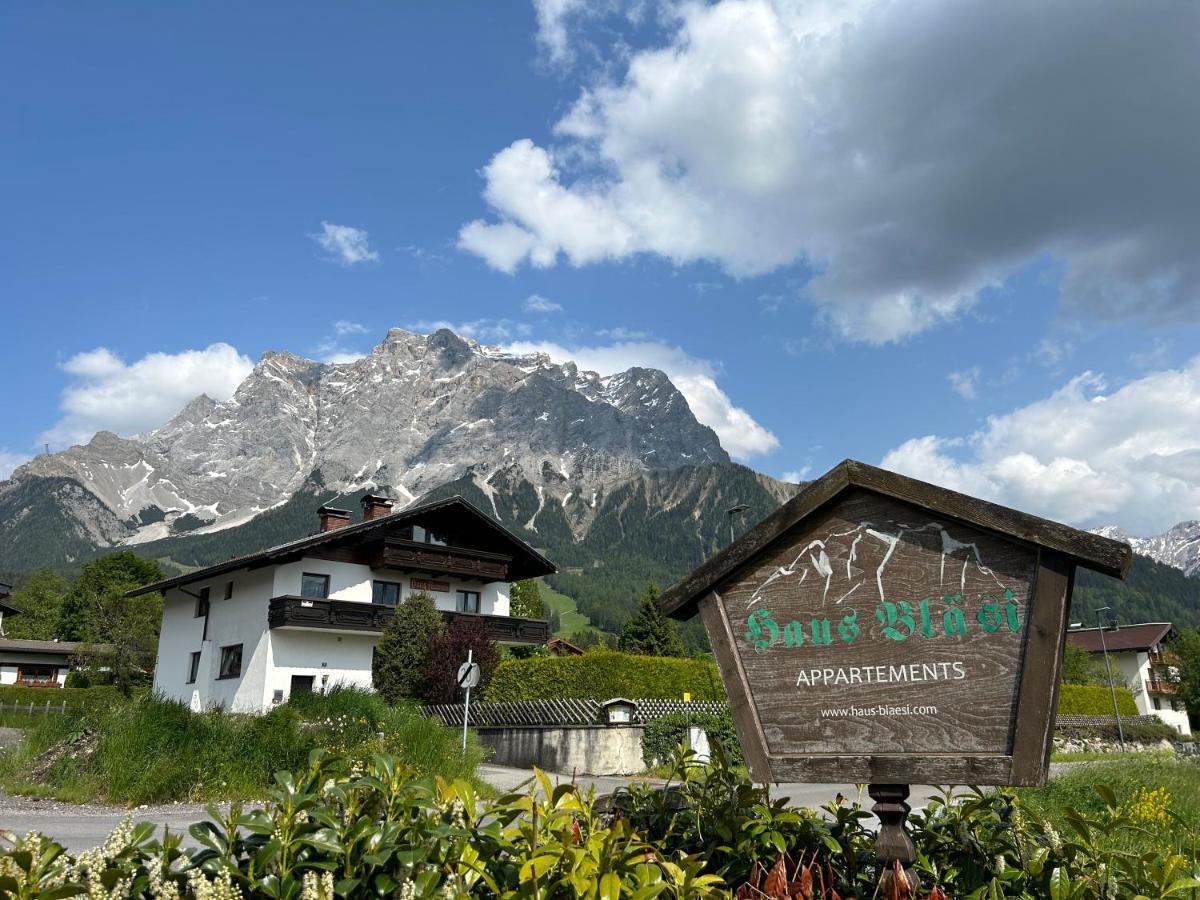 Haus Blaesi Apartamento Ehrwald Exterior foto